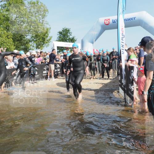22.06.2025 - Viking Triathlon KatJ http://msf.ph/oto/8061330 22.06.2025 10:00:53 Schwimmen 90, 132, 184, 243, 258, 289, 300, 301, 306, 352, 384, 491, 630, 652, 658 meine-sportfotos.de