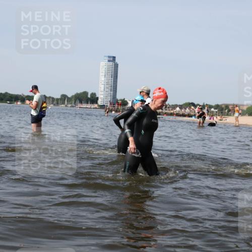 22.06.2025 - Viking Triathlon Michael Strokosch http://msf.ph/oto/8061407 22.06.2025 10:46:05 Schwimmen 121, 144, 217, 342, 372, 468, 525, 615, 621, 633, 647 meine-sportfotos.de