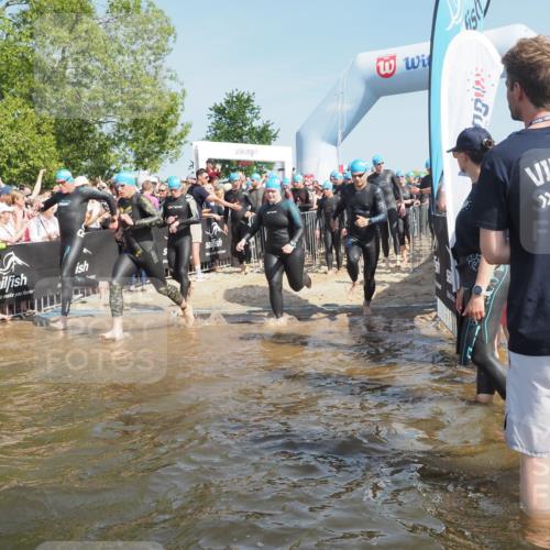 22.06.2025 - Viking Triathlon KatJ http://msf.ph/oto/8061414 22.06.2025 10:00:57 Schwimmen 50, 90, 113, 124, 132, 236, 243, 258, 300, 301, 347, 352, 384, 652, 658 meine-sportfotos.de