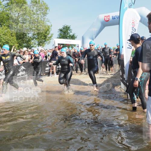 22.06.2025 - Viking Triathlon KatJ http://msf.ph/oto/8061445 22.06.2025 10:00:58 Schwimmen 12, 50, 63, 90, 113, 124, 132, 236, 243, 258, 300, 301, 347, 350, 352, 384, 458, 652, 658 meine-sportfotos.de