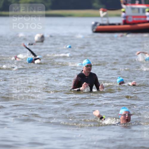 22.06.2025 - Viking Triathlon H.Heesch http://msf.ph/oto/8061672 22.06.2025 10:42:04 Schwimmen 78, 159, 199, 281, 290, 460, 465 meine-sportfotos.de