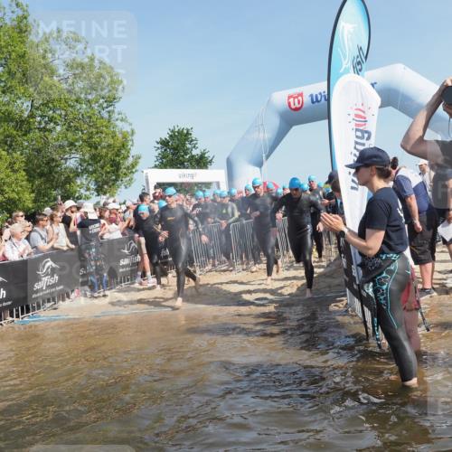 22.06.2025 - Viking Triathlon KatJ http://msf.ph/oto/8061754 22.06.2025 10:01:12 Schwimmen 12, 53, 63, 131, 147, 173, 214, 294, 330, 341, 350, 443, 444, 458, 488 meine-sportfotos.de