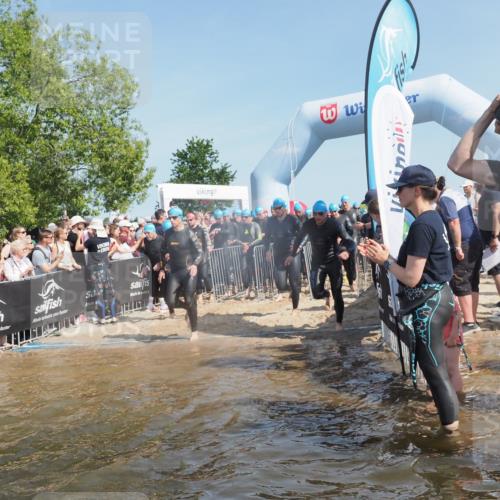 22.06.2025 - Viking Triathlon KatJ http://msf.ph/oto/8061765 22.06.2025 10:01:12 Schwimmen 12, 53, 63, 131, 147, 173, 214, 294, 330, 341, 350, 443, 444, 458, 488 meine-sportfotos.de