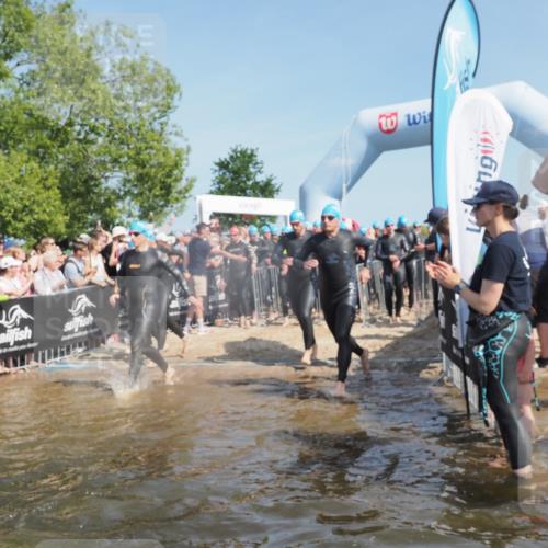 22.06.2025 - Viking Triathlon KatJ http://msf.ph/oto/8061809 22.06.2025 10:01:12 Schwimmen 12, 53, 63, 131, 147, 173, 214, 294, 330, 341, 350, 443, 444, 458, 488 meine-sportfotos.de