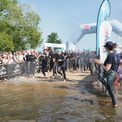 22.06.2025 - Viking Triathlon KatJ http://msf.ph/oto/8061897 22.06.2025 10:01:17 Schwimmen 38, 53, 131, 147, 173, 214, 284, 287, 311, 330, 341, 443, 444, 488, 643 meine-sportfotos.de