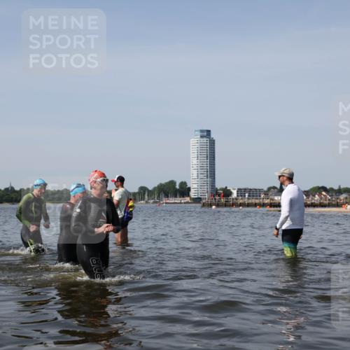 22.06.2025 - Viking Triathlon Michael Strokosch http://msf.ph/oto/8061898 22.06.2025 10:47:36 Schwimmen 23, 71, 84, 183, 261, 606 meine-sportfotos.de