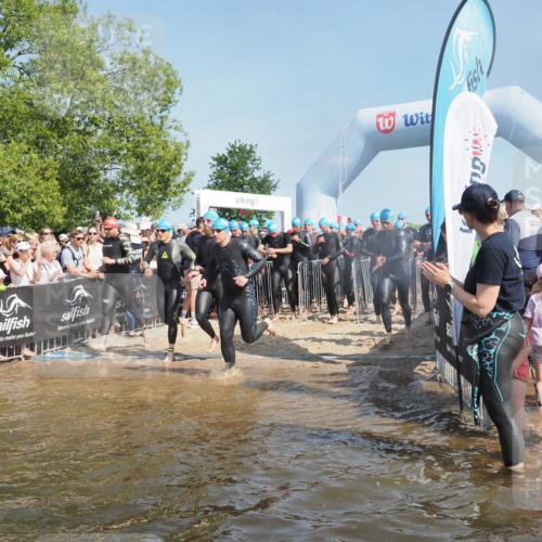 22.06.2025 - Viking Triathlon KatJ http://msf.ph/oto/8061917 22.06.2025 10:01:17 Schwimmen 38, 53, 131, 147, 173, 214, 284, 287, 311, 330, 341, 443, 444, 488, 643 meine-sportfotos.de
