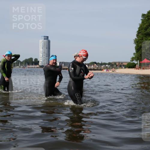 22.06.2025 - Viking Triathlon Michael Strokosch http://msf.ph/oto/8061943 22.06.2025 10:47:38 Schwimmen 23, 71, 84, 183, 261, 452, 606 meine-sportfotos.de