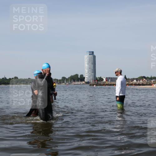 22.06.2025 - Viking Triathlon Michael Strokosch http://msf.ph/oto/8061979 22.06.2025 10:47:44 Schwimmen 71, 84, 183, 223, 261, 285, 452, 606 meine-sportfotos.de