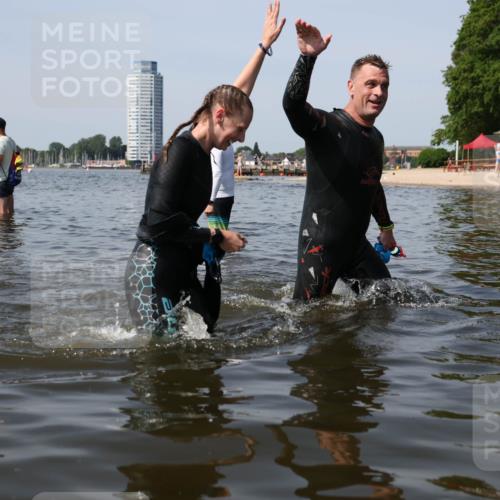 22.06.2025 - Viking Triathlon Michael Strokosch http://msf.ph/oto/8062132 22.06.2025 10:48:12 Schwimmen 37, 364 meine-sportfotos.de