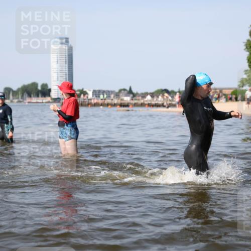 22.06.2025 - Viking Triathlon Michael Strokosch http://msf.ph/oto/8062157 22.06.2025 10:27:40 Schwimmen 1, 176, 198, 230, 272, 534, 611 meine-sportfotos.de
