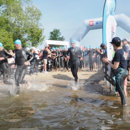 22.06.2025 - Viking Triathlon KatJ http://msf.ph/oto/8062204 22.06.2025 10:01:23 Schwimmen 38, 53, 173, 203, 214, 216, 224, 284, 287, 311, 341, 381, 393, 444, 643 meine-sportfotos.de