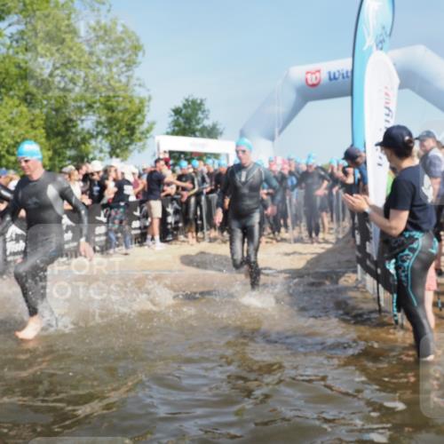22.06.2025 - Viking Triathlon KatJ http://msf.ph/oto/8062213 22.06.2025 10:01:24 Schwimmen 38, 99, 203, 216, 224, 237, 284, 287, 311, 381, 393, 643 meine-sportfotos.de