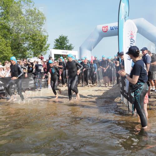 22.06.2025 - Viking Triathlon KatJ http://msf.ph/oto/8062290 22.06.2025 10:01:28 Schwimmen 38, 99, 162, 203, 216, 224, 226, 237, 284, 287, 311, 381, 393, 510, 643 meine-sportfotos.de