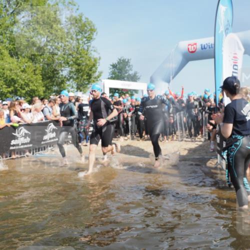 22.06.2025 - Viking Triathlon KatJ http://msf.ph/oto/8062436 22.06.2025 10:01:33 Schwimmen 99, 162, 203, 216, 224, 226, 237, 272, 381, 393, 399, 461, 507, 510, 626 meine-sportfotos.de