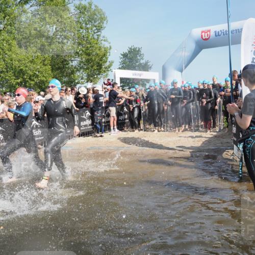 22.06.2025 - Viking Triathlon KatJ http://msf.ph/oto/8062634 22.06.2025 10:01:40 Schwimmen 19, 33, 170, 272, 310, 320, 344, 399, 438, 461, 496, 507, 555, 604, 626 meine-sportfotos.de