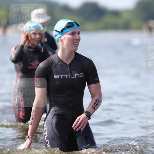 22.06.2025 - Viking Triathlon H.Heesch http://msf.ph/oto/8062705 22.06.2025 10:47:48 Schwimmen 71, 84, 190, 223, 261, 285, 452, 606 meine-sportfotos.de