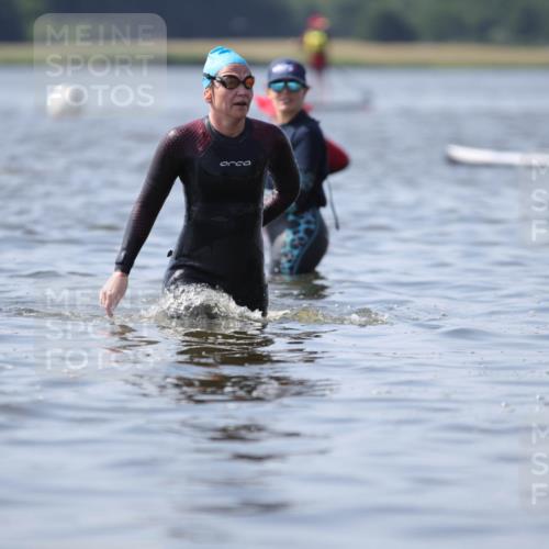 22.06.2025 - Viking Triathlon H.Heesch http://msf.ph/oto/8062791 22.06.2025 10:49:04 Schwimmen 155, 317, 353 meine-sportfotos.de
