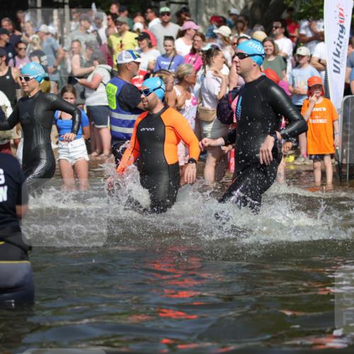 22.06.2025 - Viking Triathlon H.Heesch http://msf.ph/oto/8062812 22.06.2025 10:07:11 Schwimmen 64, 123, 190, 201, 202, 223, 328, 402, 431, 463, 519, 607, 631, 637, 649 meine-sportfotos.de