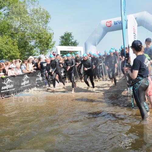22.06.2025 - Viking Triathlon KatJ http://msf.ph/oto/8062816 22.06.2025 10:01:47 Schwimmen 19, 33, 125, 158, 170, 271, 310, 320, 344, 355, 438, 496, 555, 604, 618 meine-sportfotos.de
