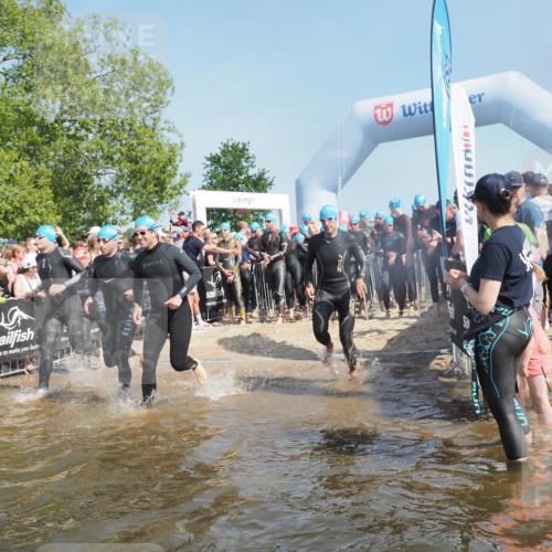 22.06.2025 - Viking Triathlon KatJ http://msf.ph/oto/8062866 22.06.2025 10:01:48 Schwimmen 19, 33, 125, 158, 170, 271, 310, 320, 344, 355, 438, 496, 555, 604, 618 meine-sportfotos.de