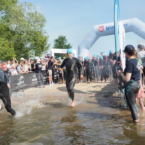 22.06.2025 - Viking Triathlon KatJ http://msf.ph/oto/8062893 22.06.2025 10:01:49 Schwimmen 3, 19, 33, 80, 125, 158, 170, 271, 304, 310, 320, 344, 355, 438, 496, 555, 604, 618 meine-sportfotos.de