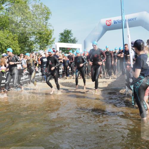 22.06.2025 - Viking Triathlon KatJ http://msf.ph/oto/8062996 22.06.2025 10:01:53 Schwimmen 3, 17, 33, 80, 91, 125, 158, 170, 271, 304, 310, 355, 496, 551, 555, 618 meine-sportfotos.de