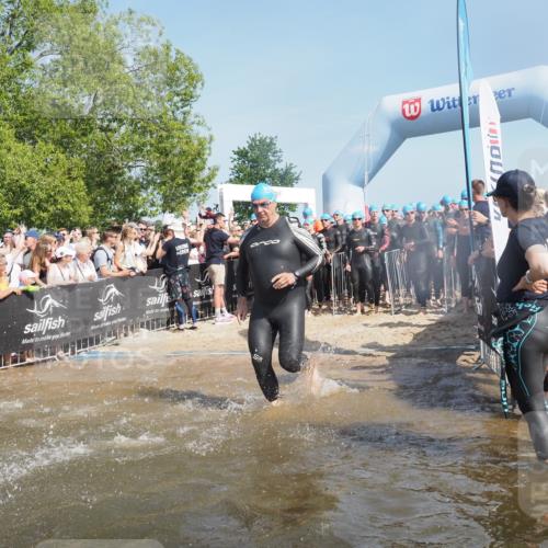 22.06.2025 - Viking Triathlon KatJ http://msf.ph/oto/8063095 22.06.2025 10:01:59 Schwimmen 3, 17, 80, 91, 127, 137, 278, 299, 304, 365, 415, 435, 449, 551, 618 meine-sportfotos.de