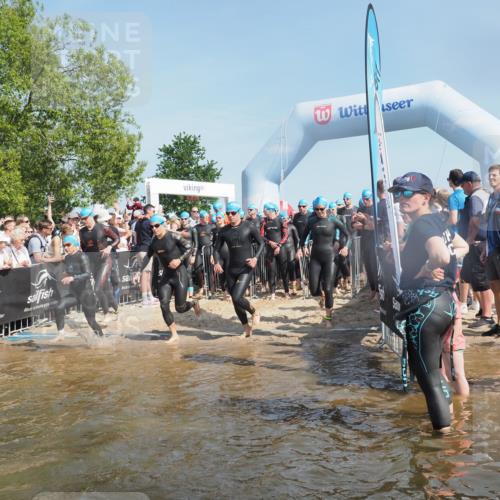 22.06.2025 - Viking Triathlon KatJ http://msf.ph/oto/8063137 22.06.2025 10:02:03 Schwimmen 3, 17, 80, 91, 127, 137, 278, 299, 304, 365, 415, 435, 449, 492, 551 meine-sportfotos.de