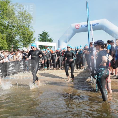 22.06.2025 - Viking Triathlon KatJ http://msf.ph/oto/8063176 22.06.2025 10:02:03 Schwimmen 3, 17, 80, 91, 127, 137, 278, 299, 304, 365, 415, 435, 449, 492, 551 meine-sportfotos.de
