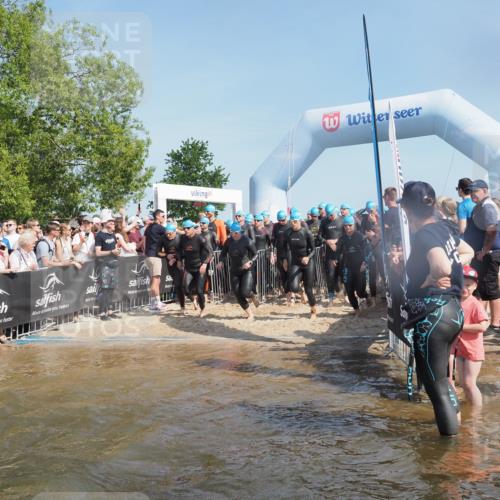 22.06.2025 - Viking Triathlon KatJ http://msf.ph/oto/8063235 22.06.2025 10:02:12 Schwimmen 21, 107, 127, 137, 139, 149, 207, 247, 309, 365, 382, 387, 415, 492, 522 meine-sportfotos.de