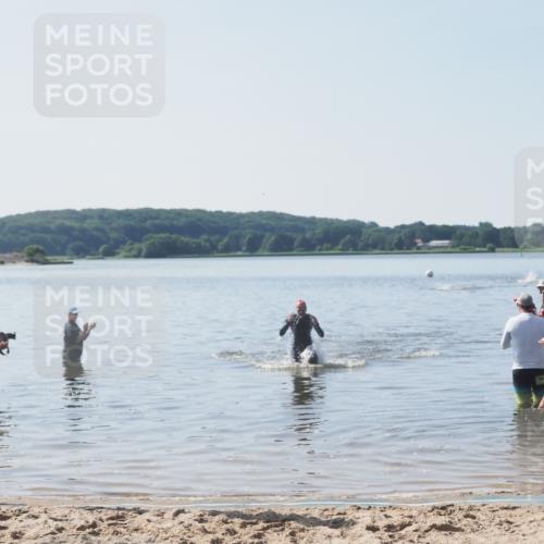 22.06.2025 - Viking Triathlon MichiJ http://msf.ph/oto/8063282 22.06.2025 10:24:08 Schwimmen 609 meine-sportfotos.de
