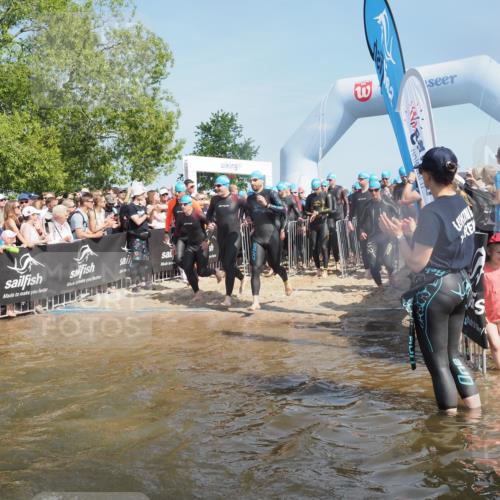 22.06.2025 - Viking Triathlon KatJ http://msf.ph/oto/8063313 22.06.2025 10:02:23 Schwimmen 21, 75, 78, 103, 139, 180, 207, 255, 265, 283, 309, 331, 382, 464, 469 meine-sportfotos.de
