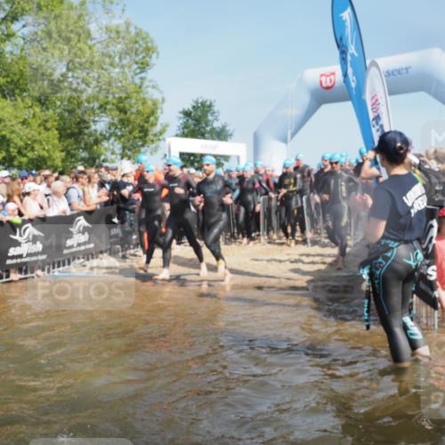 22.06.2025 - Viking Triathlon KatJ http://msf.ph/oto/8063318 22.06.2025 10:02:23 Schwimmen 21, 75, 78, 103, 139, 180, 207, 255, 265, 283, 309, 331, 382, 464, 469 meine-sportfotos.de