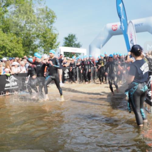 22.06.2025 - Viking Triathlon KatJ http://msf.ph/oto/8063328 22.06.2025 10:02:23 Schwimmen 21, 75, 78, 103, 139, 180, 207, 255, 265, 283, 309, 331, 382, 464, 469 meine-sportfotos.de