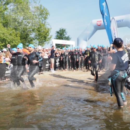 22.06.2025 - Viking Triathlon KatJ http://msf.ph/oto/8063333 22.06.2025 10:02:24 Schwimmen 75, 78, 103, 180, 188, 189, 255, 265, 283, 331, 464, 469, 520, 532, 549 meine-sportfotos.de
