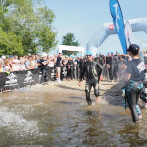 22.06.2025 - Viking Triathlon KatJ http://msf.ph/oto/8063347 22.06.2025 10:02:25 Schwimmen 75, 78, 103, 180, 188, 189, 255, 265, 283, 331, 464, 469, 520, 532, 549 meine-sportfotos.de