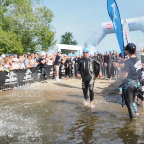 22.06.2025 - Viking Triathlon KatJ http://msf.ph/oto/8063350 22.06.2025 10:02:25 Schwimmen 75, 78, 103, 180, 188, 189, 255, 265, 283, 331, 464, 469, 520, 532, 549 meine-sportfotos.de