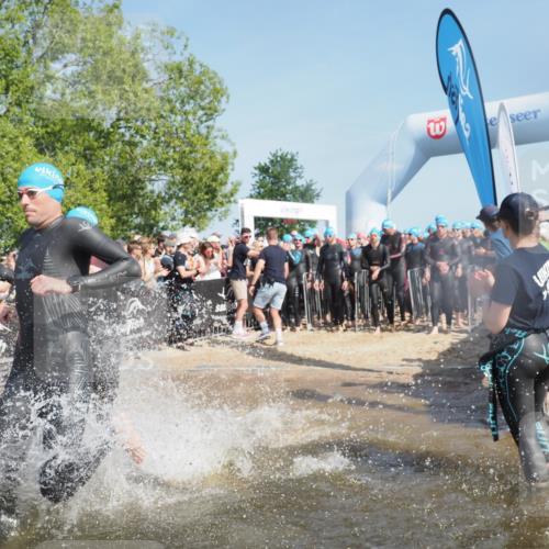 22.06.2025 - Viking Triathlon KatJ http://msf.ph/oto/8063394 22.06.2025 10:02:29 Schwimmen 75, 78, 103, 180, 188, 189, 193, 255, 265, 283, 297, 331, 464, 469, 513, 520, 532, 546, 549 meine-sportfotos.de