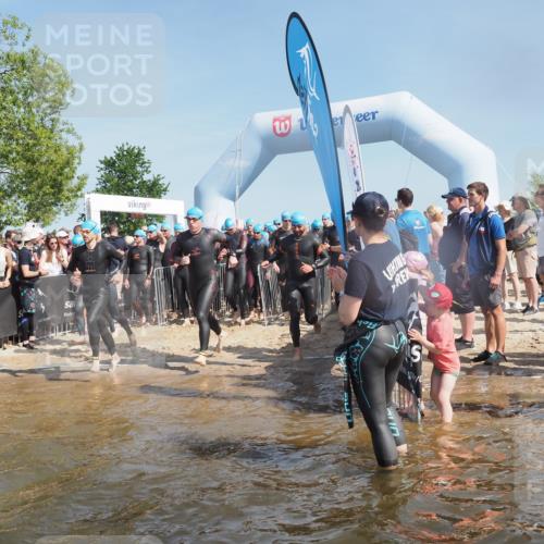 22.06.2025 - Viking Triathlon KatJ http://msf.ph/oto/8063402 22.06.2025 10:02:32 Schwimmen 78, 103, 114, 180, 188, 189, 193, 265, 283, 297, 513, 520, 532, 546, 549 meine-sportfotos.de