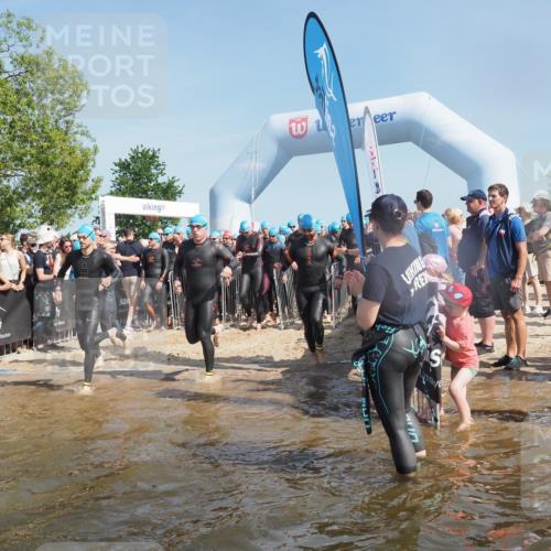 22.06.2025 - Viking Triathlon KatJ http://msf.ph/oto/8063404 22.06.2025 10:02:32 Schwimmen 78, 103, 114, 180, 188, 189, 193, 265, 283, 297, 513, 520, 532, 546, 549 meine-sportfotos.de
