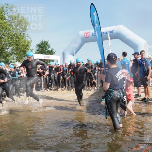 22.06.2025 - Viking Triathlon KatJ http://msf.ph/oto/8063412 22.06.2025 10:02:33 Schwimmen 78, 103, 114, 180, 188, 189, 193, 265, 283, 297, 513, 520, 532, 546, 549 meine-sportfotos.de