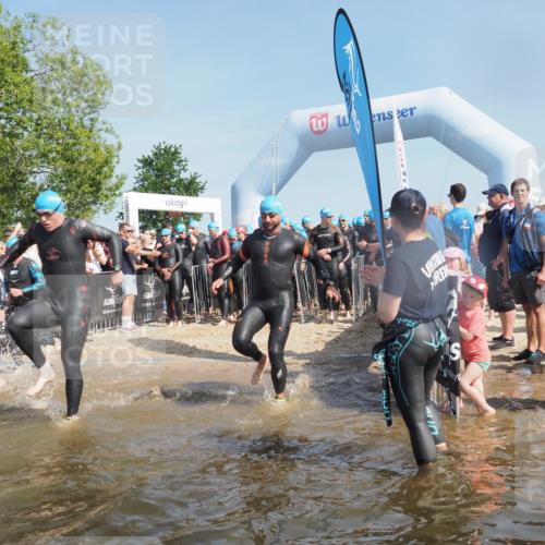 22.06.2025 - Viking Triathlon KatJ http://msf.ph/oto/8063416 22.06.2025 10:02:33 Schwimmen 78, 103, 114, 180, 188, 189, 193, 265, 283, 297, 513, 520, 532, 546, 549 meine-sportfotos.de