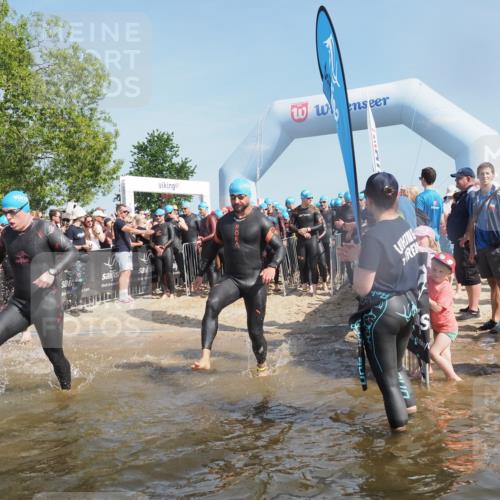 22.06.2025 - Viking Triathlon KatJ http://msf.ph/oto/8063418 22.06.2025 10:02:33 Schwimmen 78, 103, 114, 180, 188, 189, 193, 265, 283, 297, 513, 520, 532, 546, 549 meine-sportfotos.de