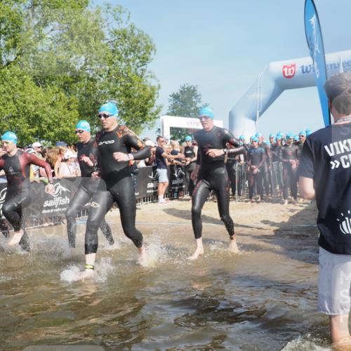 22.06.2025 - Viking Triathlon KatJ http://msf.ph/oto/8063449 22.06.2025 10:02:39 Schwimmen 114, 161, 193, 264, 297, 323, 366, 427, 429, 513, 546, 552 meine-sportfotos.de