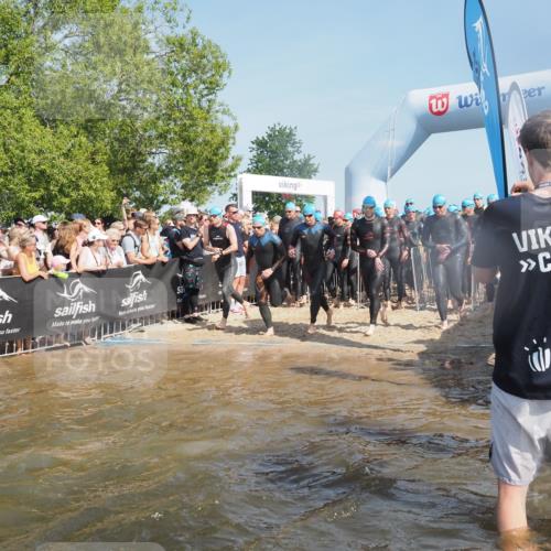 22.06.2025 - Viking Triathlon KatJ http://msf.ph/oto/8063454 22.06.2025 10:02:42 Schwimmen 98, 114, 161, 193, 264, 297, 323, 366, 427, 429, 430, 486, 513, 546, 552 meine-sportfotos.de