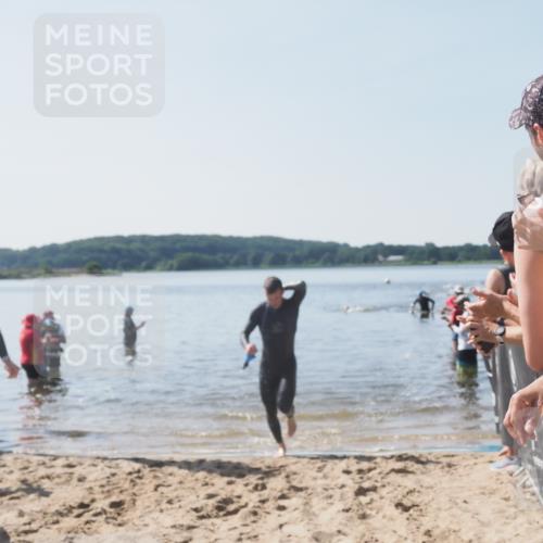 22.06.2025 - Viking Triathlon MichiJ http://msf.ph/oto/8063534 22.06.2025 10:25:08 Schwimmen 4, 521 meine-sportfotos.de