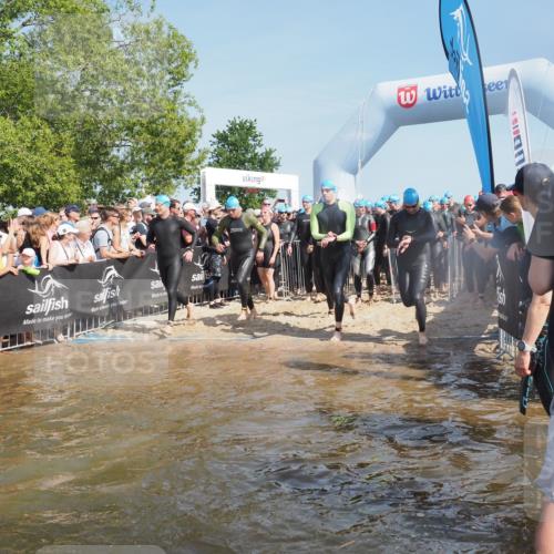 22.06.2025 - Viking Triathlon KatJ http://msf.ph/oto/8063658 22.06.2025 10:03:08 Schwimmen 101, 177, 187, 204, 208, 233, 334, 349, 398, 478, 505, 524, 602, 632 meine-sportfotos.de