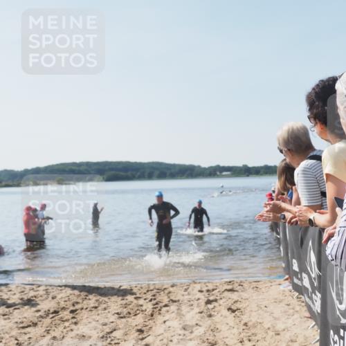 22.06.2025 - Viking Triathlon MichiJ http://msf.ph/oto/8063896 22.06.2025 10:26:19 Schwimmen 9, 526 meine-sportfotos.de