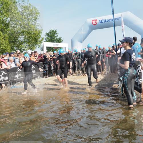 22.06.2025 - Viking Triathlon KatJ http://msf.ph/oto/8064165 22.06.2025 10:04:03 Schwimmen 54, 215, 220, 240, 242, 313, 315, 336, 370, 383, 433, 448, 614, 639, 657 meine-sportfotos.de
